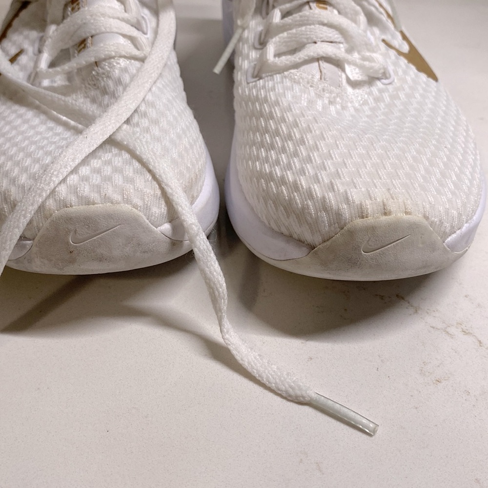 Nike Women's Air Max Bella Trainer 2 Sneaker size 8 - Picture 5 of 5